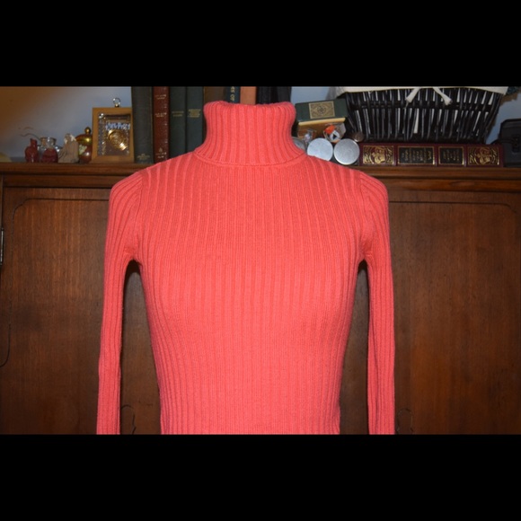 Sweater - Picture 2 of 4